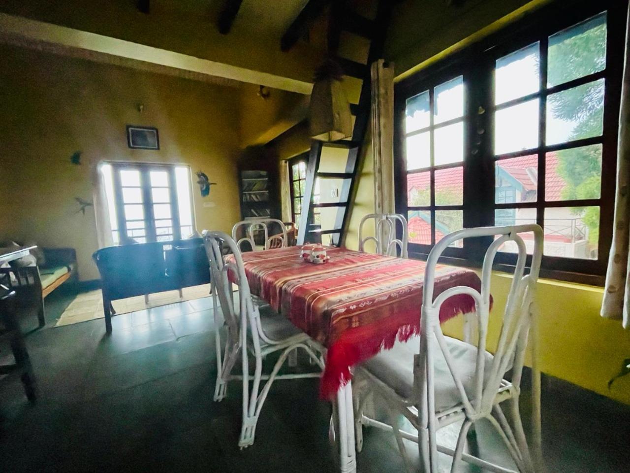 Stumpfields Bed & Breakfast Udagamandalam Exterior photo