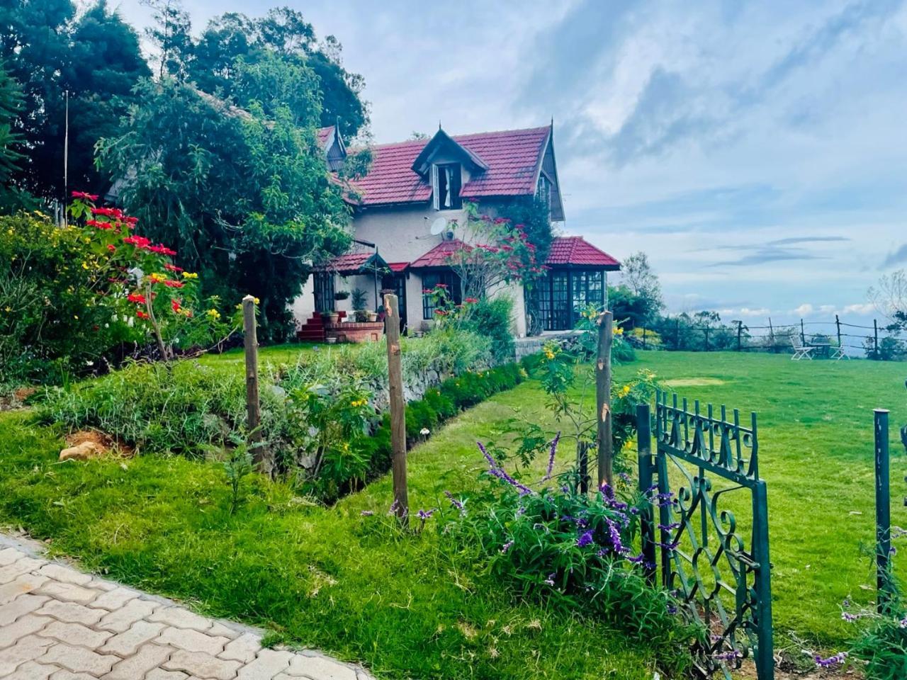 Stumpfields Bed & Breakfast Udagamandalam Exterior photo