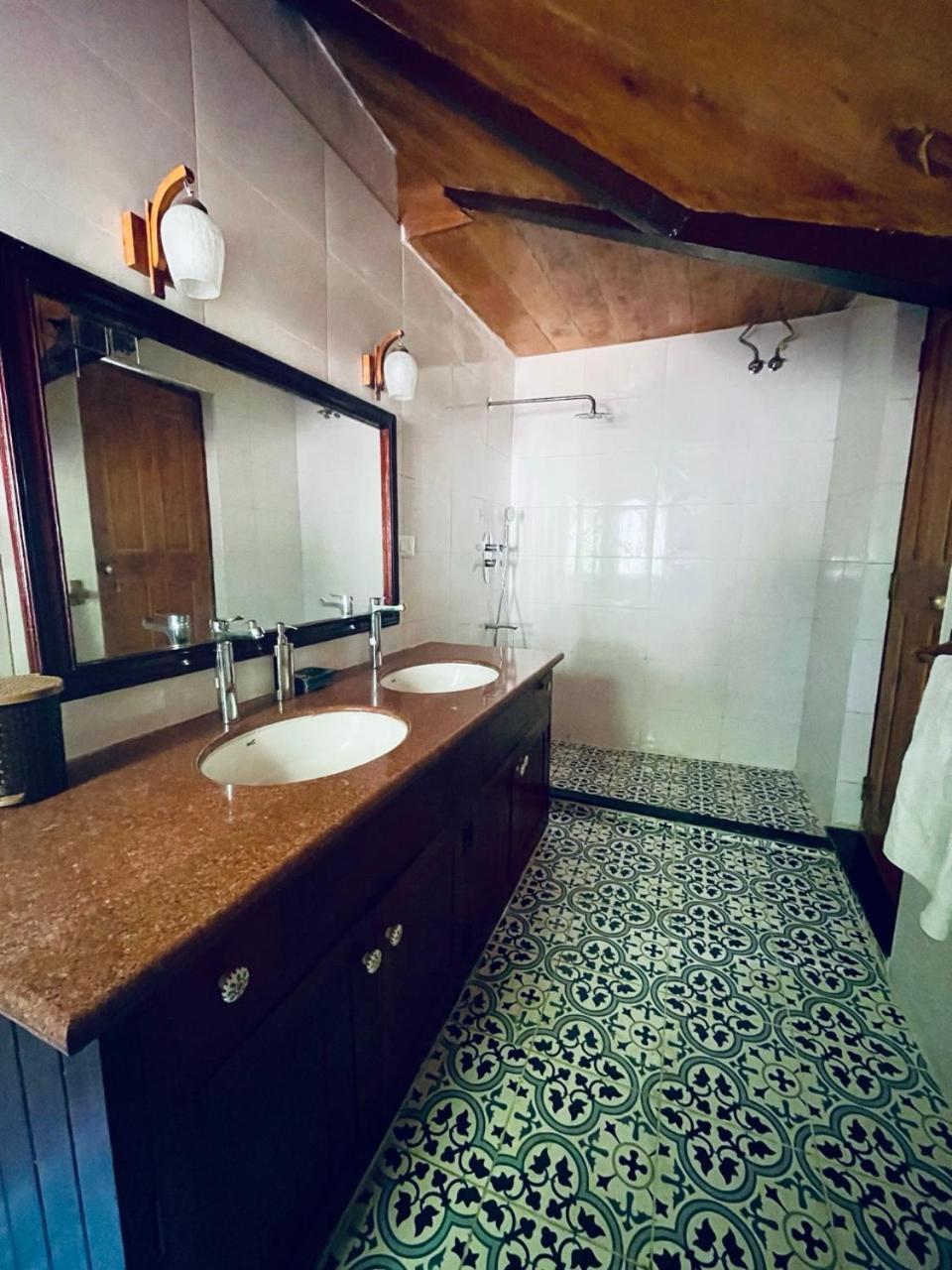 Stumpfields Bed & Breakfast Udagamandalam Exterior photo